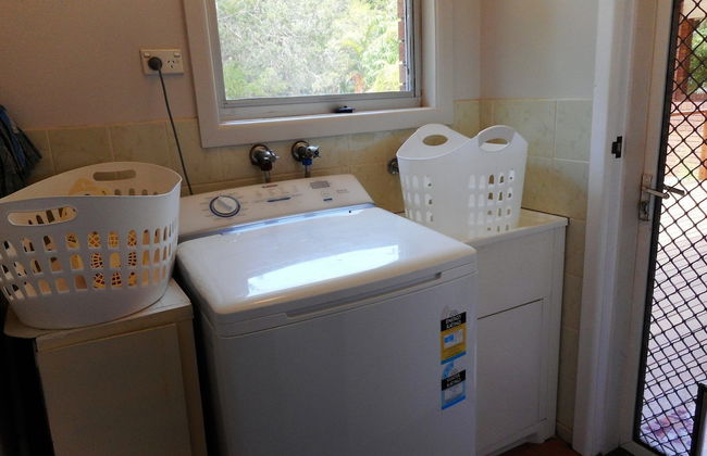 Norfolk at Hat Head - Photo 11