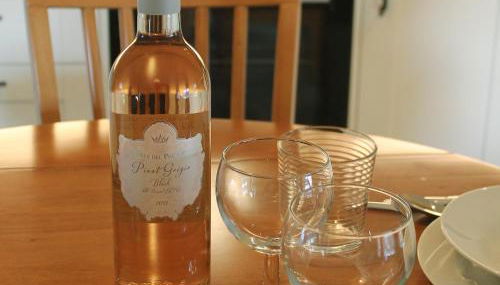 The Courtyard Suite - Photo 4