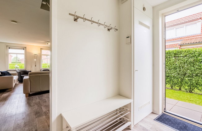 Breskens Haven: Relax, Explore & Dine - Photo 2