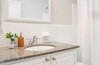 Central 3BD wPool and Covered Patio 10 min to FLL - Foto 20