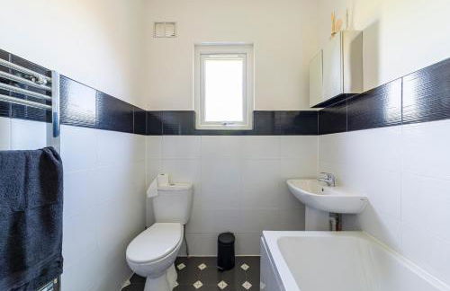 Spacious 3BR House Near Southend Pier - Foto 14