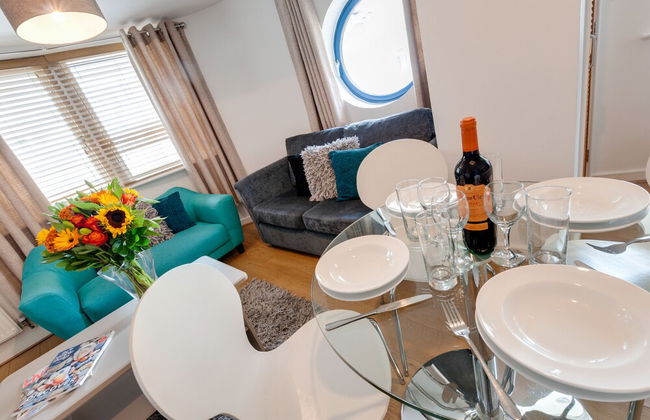 Base Serviced Apartments - The Docks - Photo 25