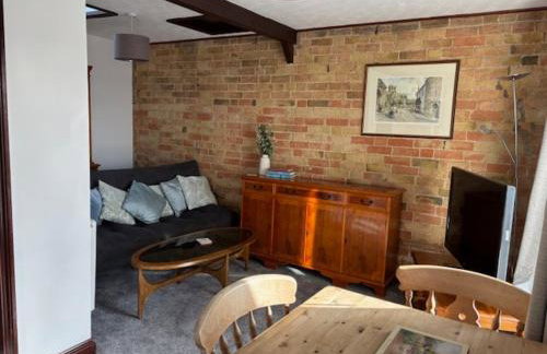 Cottage 1, a Cosy Retreat with Secure Parking - Foto 6