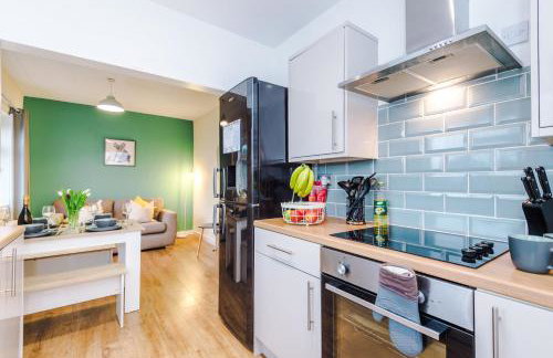 3BR Home Sleeps 6 Perfect for Short and Long Term Stays - Foto 57