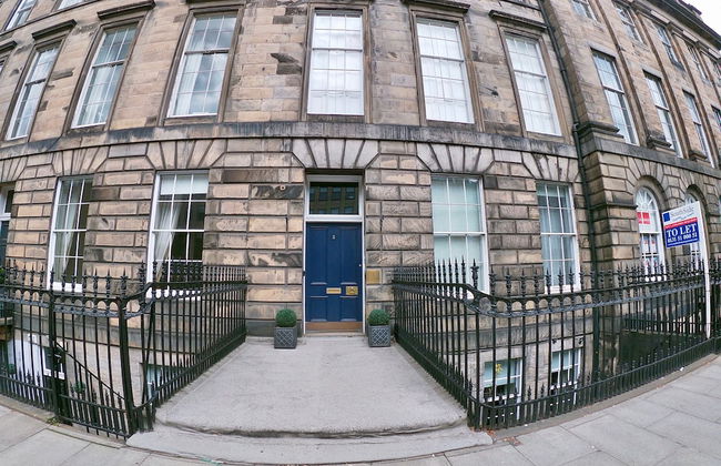 Escape To Edinburgh @ Albyn Place - Foto 41