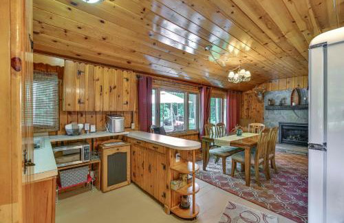 Cabin 600 to Manistee Lake Private Shared Access - Foto 9