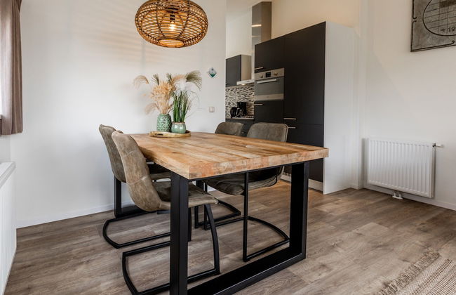 Holiday Home in Limburg With Outdoor Fireplace - Photo 10