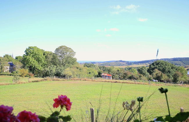 Former Farmhouse in Adorned Village - Foto 35