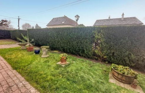 1 Bedroom Amazing Home In Bléré - Foto 5