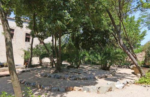 Can Rovira - Stunning Neoclassical Mansion, Just 20 min drive from Barcelona City Center, Ideal for groups and families - Foto 75