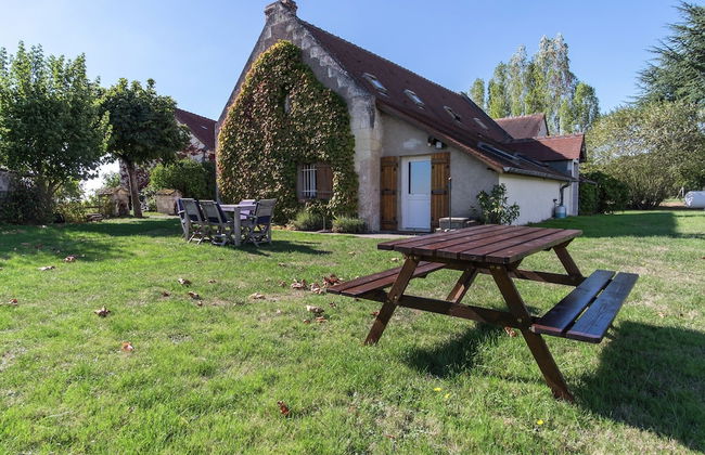 Charming Holiday Home in Montrichard With Pool - Foto 63