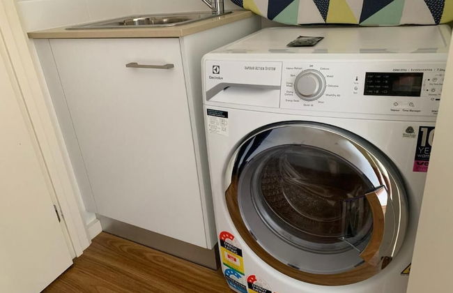 Captains Cove Luxury Apartments - 1st Floor Spa Deluxe - Photo 7