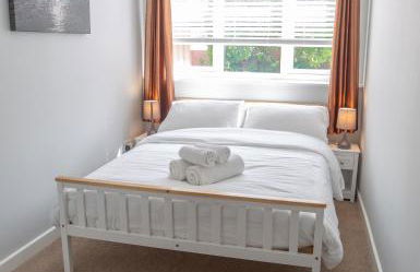 Sea Road Apartments - Photo 1