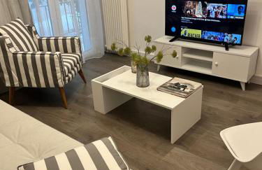 Metropolitan Complex Apartment-next to Metropolitan Hospital,Karaiskaki,Sef - Foto 6