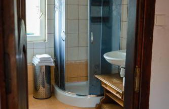 Domy pod 12-stką - Foto 47