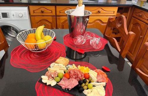 Retiro encantador em Machico - 5 min Praia e Centro A - Foto 8