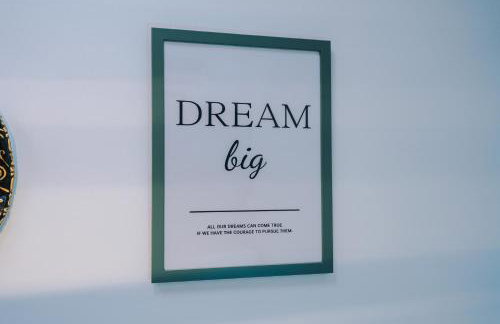 Central MCR 2BR 2BA, Parking, WiFi, Full Kitchen - Foto 33