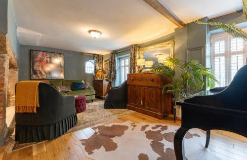 St James Cottage - Luxurious Dorset Escape in Idyllic Milton Abbas - Photo 29