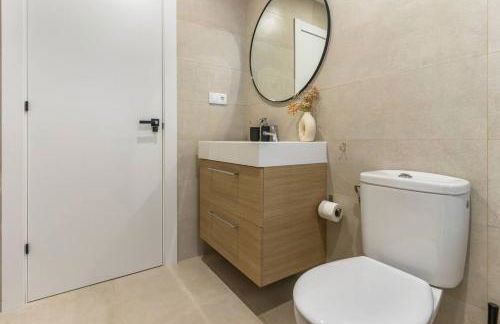 Monet, apartamento con terraza, cuna y trona - Foto 14