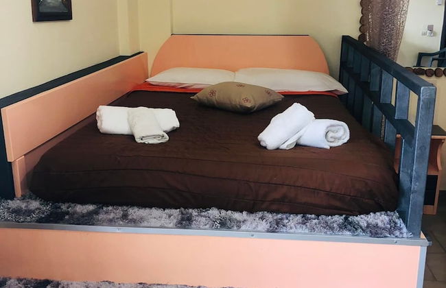 Takis Hotel - Photo 35