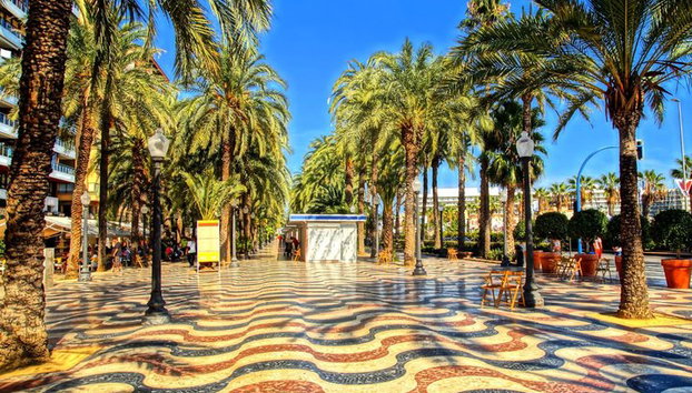 TOP Alicante: Visita Guiada privada con tu móvil - Foto 5
