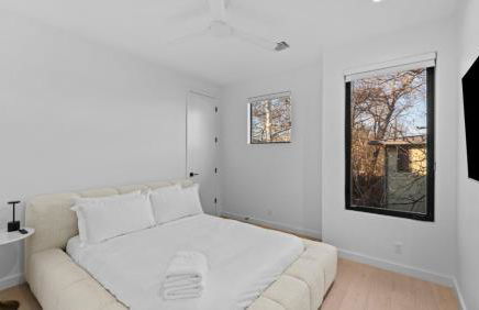 New 6 BR, 4.5B, Pool, Hot Tub, Cold Plunges, Outdoor Sauna, Bar, 9 TVs - Foto 46