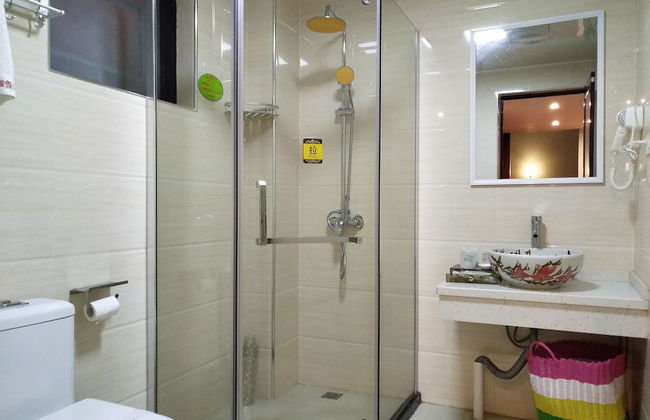 FangLian Lake Holiday Resort - Photo 20