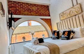 Canal Side Luxury Apartment in Leeds City Centre Sleeps 3 - Foto 7