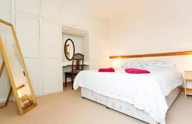 2-bed 2- Bath Cottage Half Price Monthly Booking - Foto 2