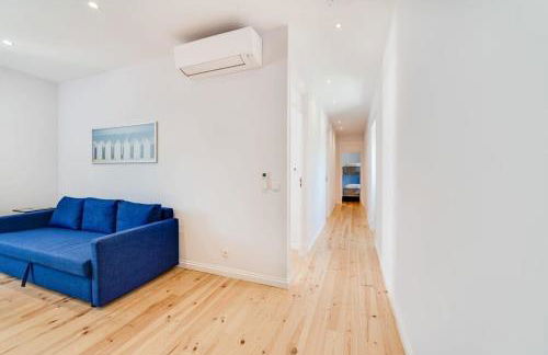 Cozy Coastal Getaway 3BR Apartment in Estoril - Foto 12