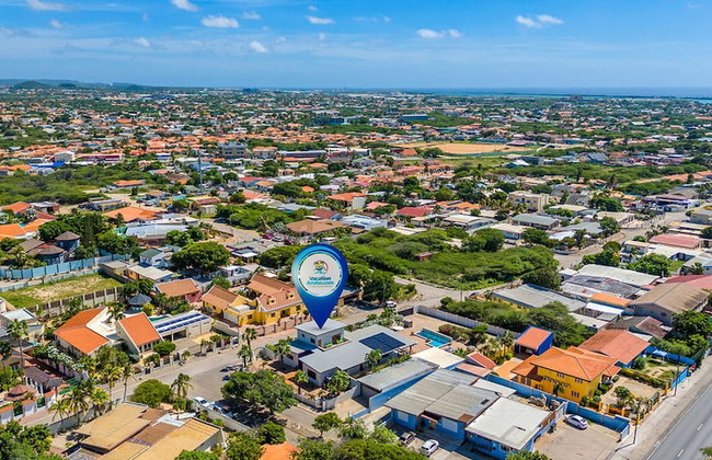 Spacious 4BR Villa Private Pool Cozy Location - Photo 57
