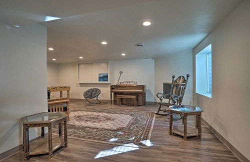 Lake House with Hot Tub - 1 Mi to Surf n Slide - Foto 31