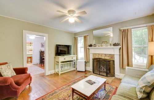 Pinnacle Mountain Falls Sunset Cottage with Deck - Foto 4