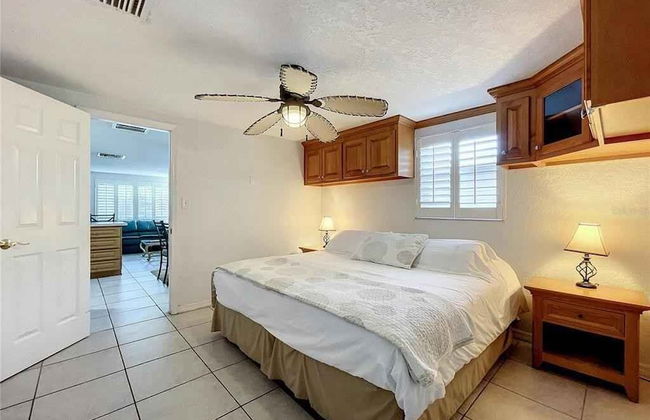 Kick back and Relax at Leisure Beach - Photo 3