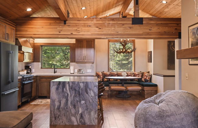 Shoreline Vista Lake Views, Near Hike & Bike! - Foto 11