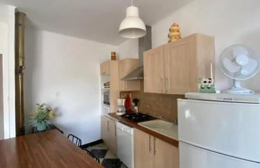 Maison accueillante à Orgnac-l'Aven avec piscine partagée - Foto 36