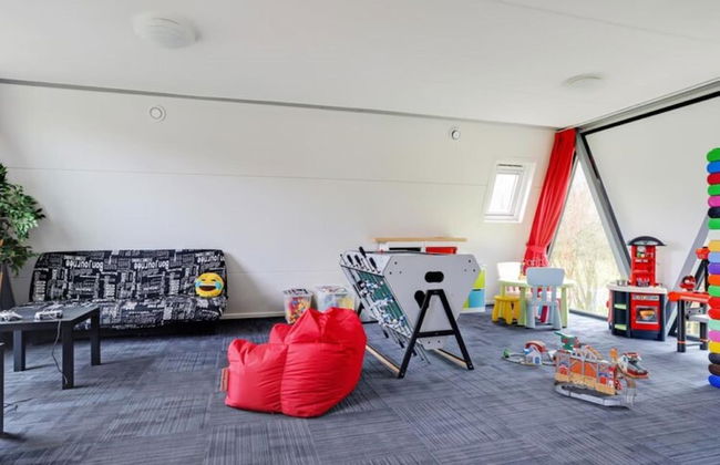 Spacious Holiday Home in Noordwolde With Garden - Photo 29