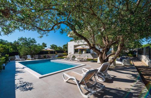 CROWONDER Sun Dance Apartments with Heated Swimming Pool Seaview and Garden - Foto 80