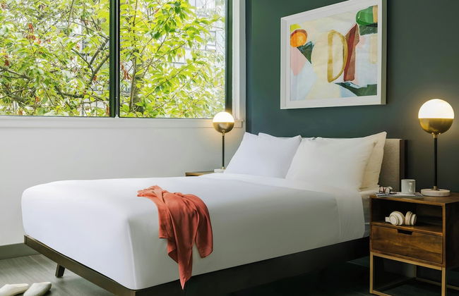 Sonder by Marriott Bonvoy Revival Apartments English Bay - Photo 6