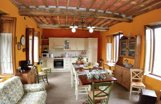 Casale on the Hills Between Lucca and the Sea, With Garden and Swimming Pool - Photo 10