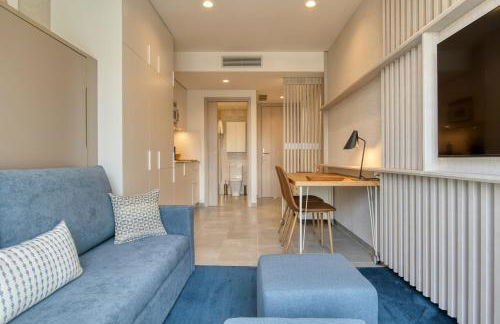 Calm Apartments - Photo 43