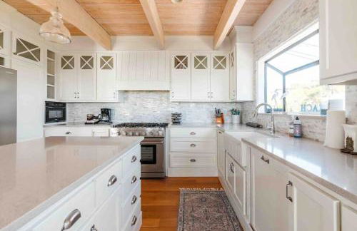 Summer Beach House - Photo 9