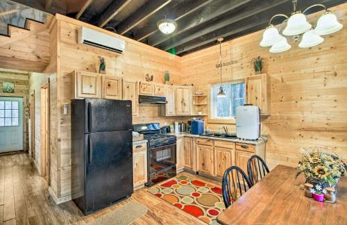 Secluded Santee River Island Retreat with Dock! - Foto 7