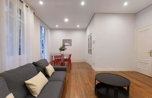 Amplio Apartamento en Casco Viejo - Corazón de Bilbao - Foto 39