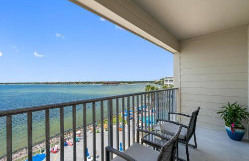 Sunset Paradise - Find yourself in Tampa - Photo 4