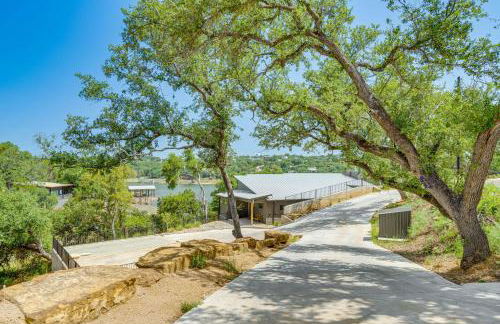 Chic Burnet Home on Lake Buchanan with 2 Fireplaces! - Foto 40