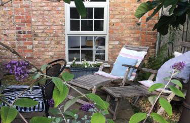 The coach house - Photo 15