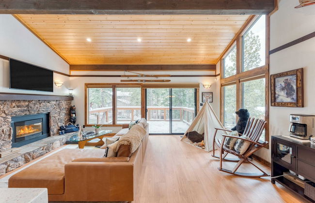 Dakine Haus by Avantstay 4 Min to Northstar + Game Room & Projector - Photo 8