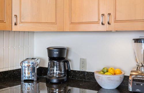 Lahaina Shores PH5 · LS PH5 Penthouse! Enjoy Stunning Ocean Vie - Foto 26