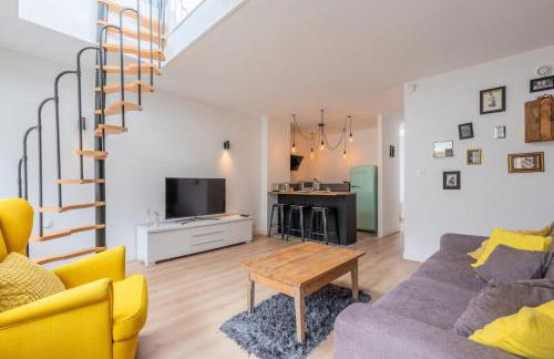 Appartement lumineux avec rooftop et garage privé. - Photo 3